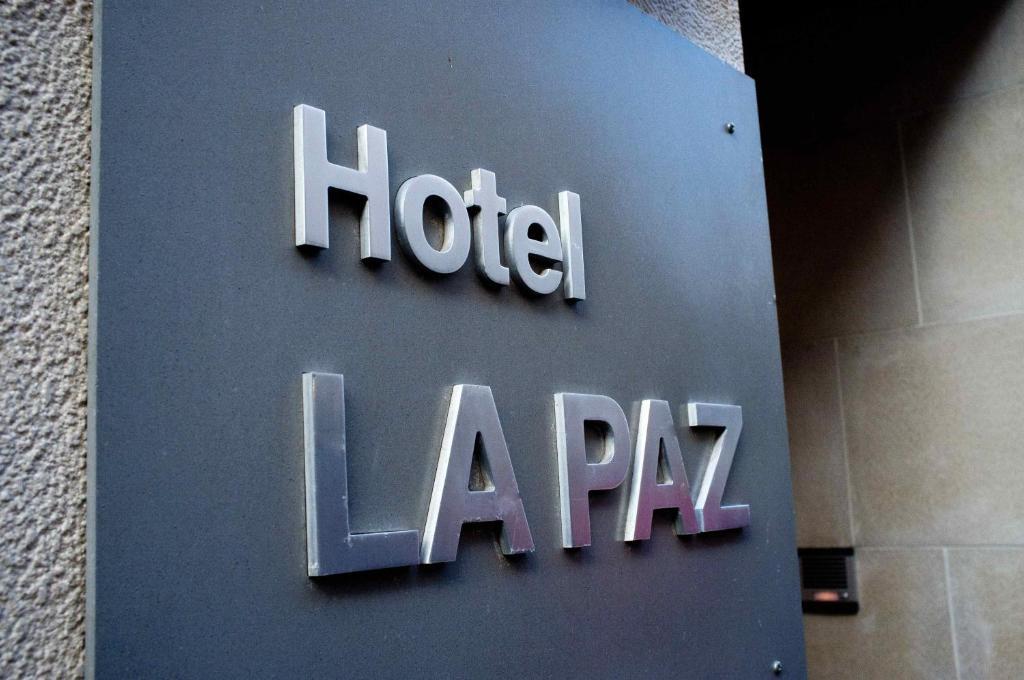 Hotel La Paz Хака Екстериор снимка