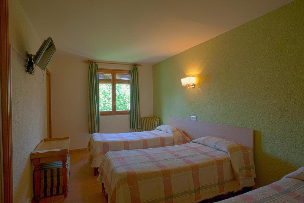 Hotel La Paz Хака Екстериор снимка